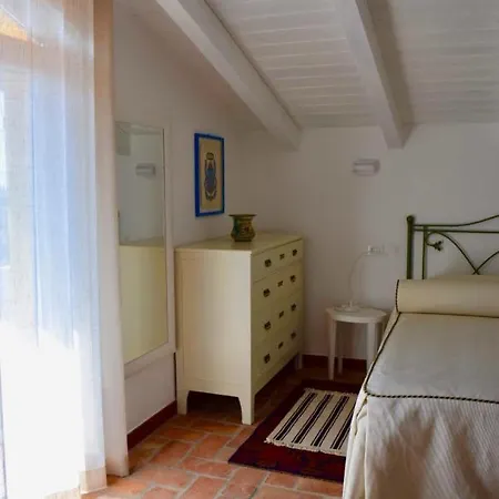 Bed & Breakfast Le Ginestre Massa (Tuscany)