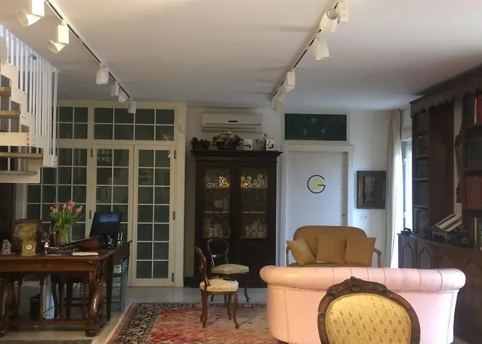 Le Ginestre 4* 마사